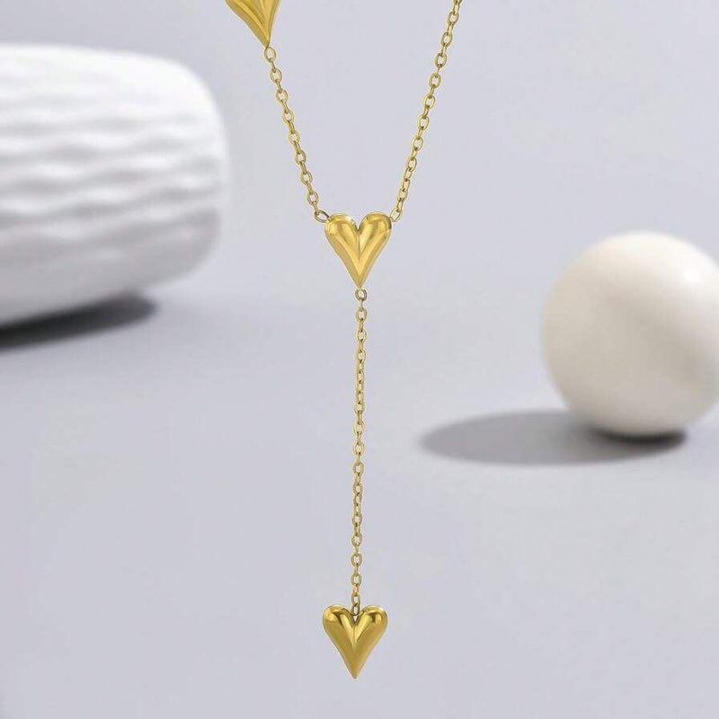 Collar con colgante de corazón