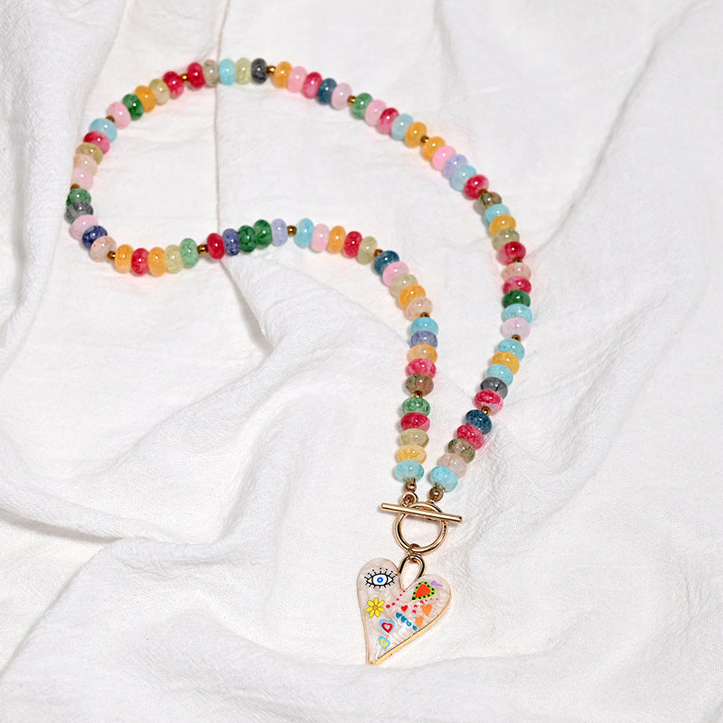 Collar de cuentas con forma de corazón