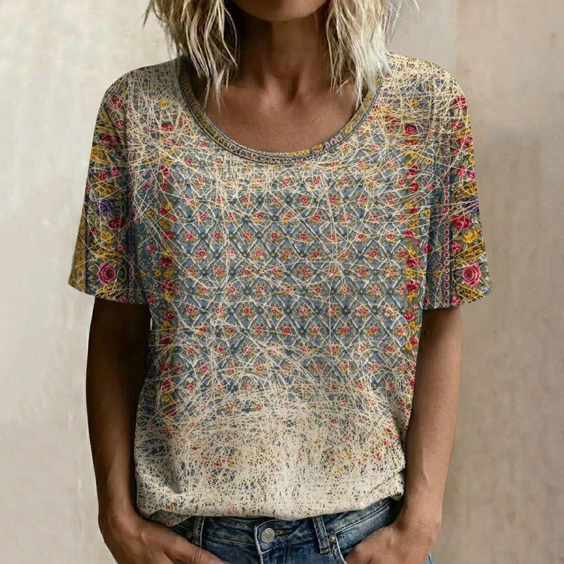 Camiseta vintage con estampado floral
