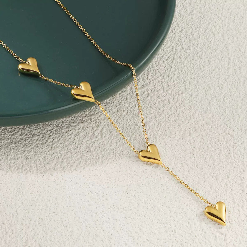 Collar con colgante de corazón